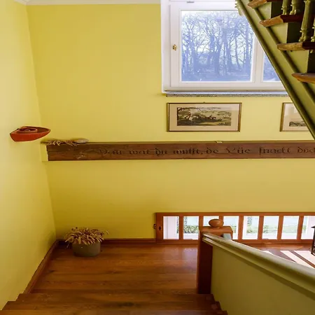 Semesterbostad Manor Lakeside Escape