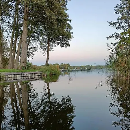 Gutshaus Am Lindenplatz Holiday home Laase