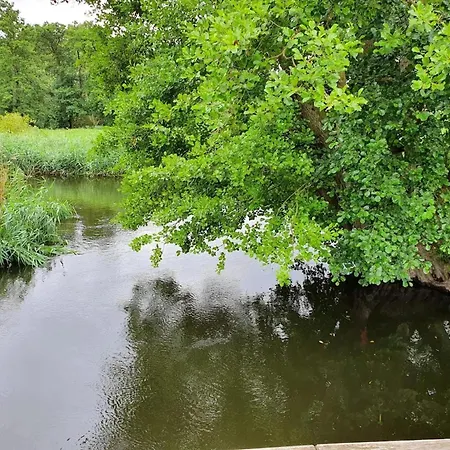 Semesterbostad Manor Lakeside Escape *